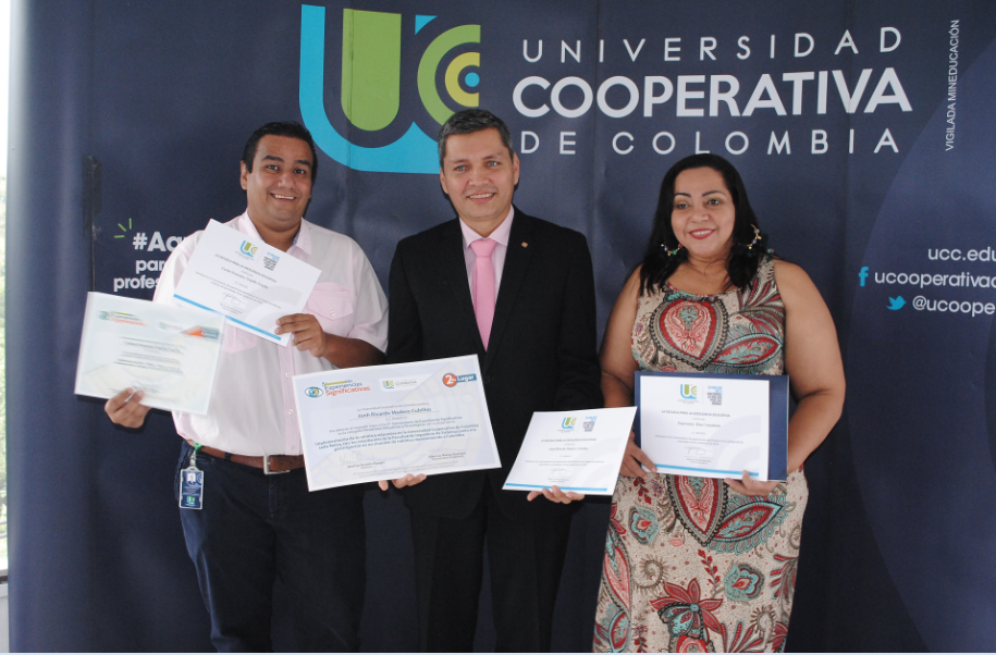 Carlos Francisco Trujillo, Jhon Ricardo Madero y Esperanza Díaz, docentes participantes del campus Neiva.